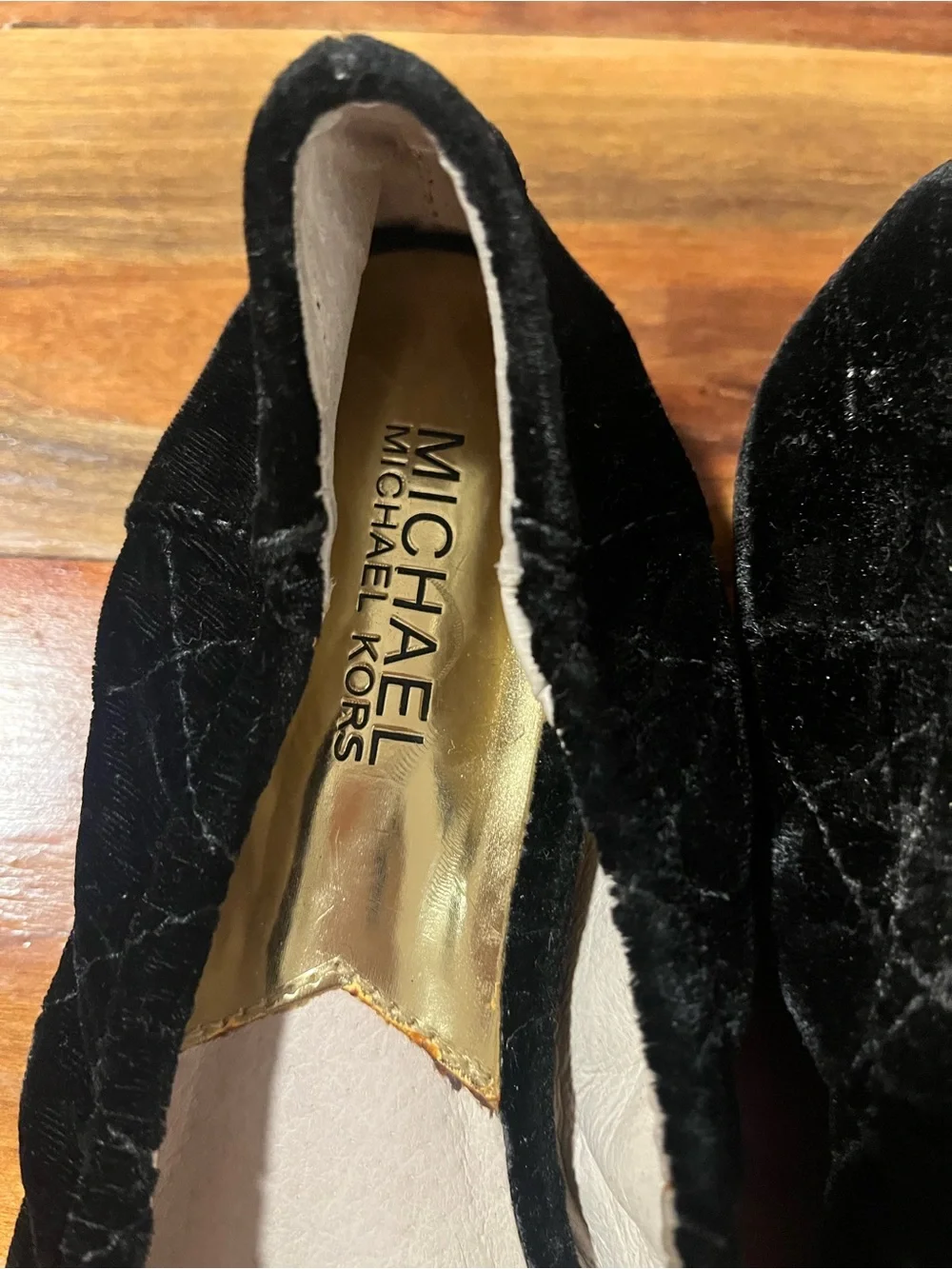 Michael Kors Black Velvet Ballet Flats with Gold MK Emblems Sz 7M